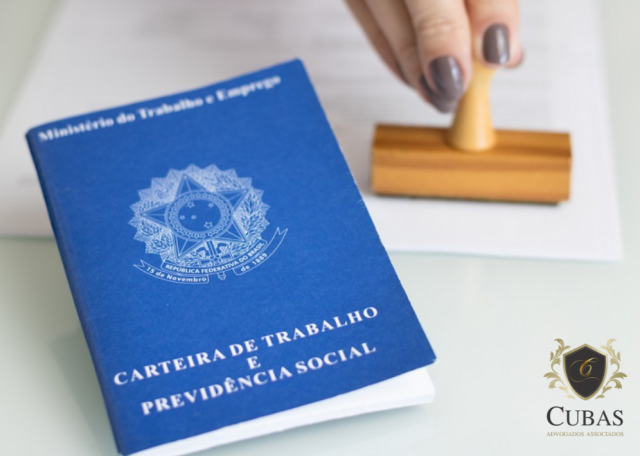 Empregada despedida aps informar que fazia tratamento para depresso deve ser indenizada