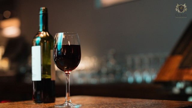 Empresa de vinhos no  obrigada a contratar qumico