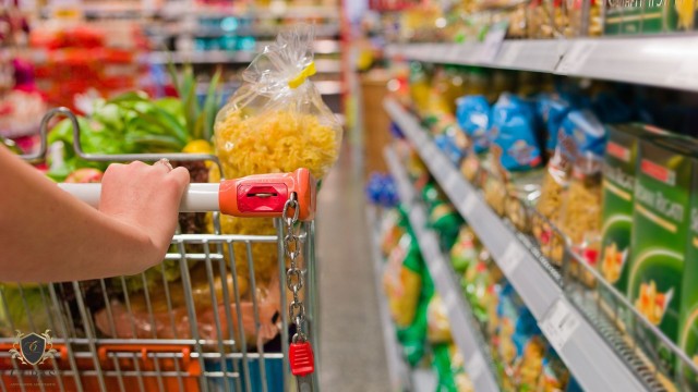 Gerente de supermercado familiar no tem vnculo de emprego reconhecido