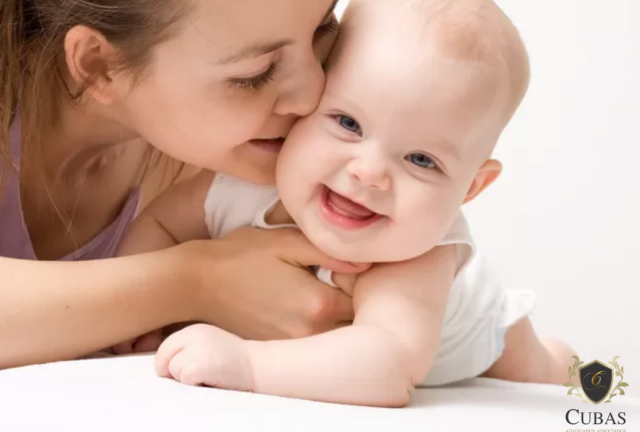 Me que faltava ao trabalho para amamentar filha tem justa causa revertida