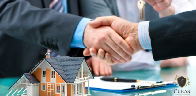 Tabelio, corretor e banco devem indenizar vtima de fraude imobiliria