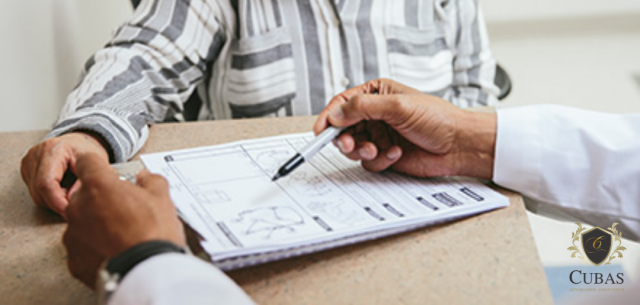 Trabalhadora que precisou prestar servi�o durante licen�a m�dica deve ser indenizada