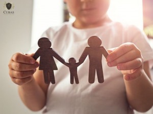 Aps pais biolgicos desistirem de guarda, Terceira Turma confirma adoo para famlia
