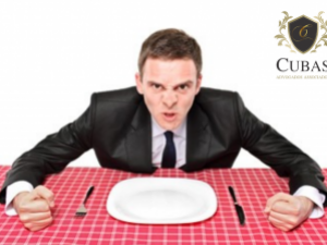 Cliente nem sempre tem razo, principalmente quando xinga e agride dono de restaurante