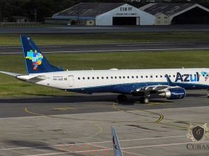 Companhia area indenizar idosa por atraso de 38 horas em voo