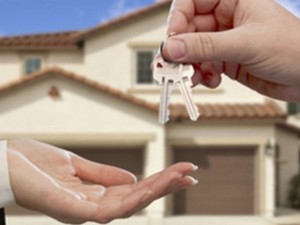 Construtora  condenada a indenizar consumidor por atraso em entrega de imvel