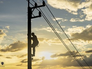 Eletricista que trabalhava em locais sem banheiro, dever receber indenizao por danos morais