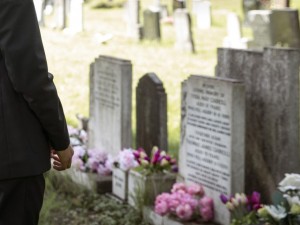 Familiares sero indenizados por remoo de sepultura dos filhos