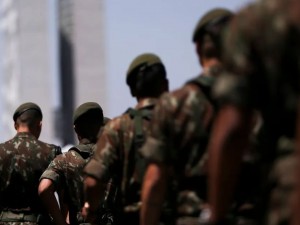 Liminar determina sada do servio militar de jovem com insuficincia respiratria