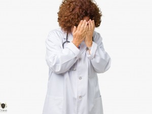 Mdica com transtorno bipolar consegue anular resciso por comum acordo