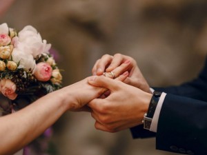 Noivos sero ressarcidos e recebero dano moral por cancelamento inesperado das bodas