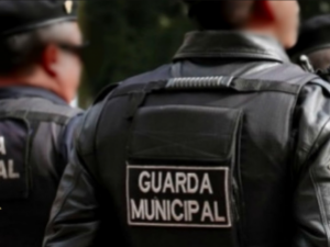 Segurado pode continuar em exerccio enquanto aguarda deciso judicial sobre aposentadoria especial