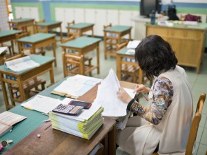Sem testemunha dos fatos, professora no receber indenizao por assdio moral