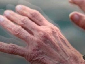 Unio deve restituir valores retidos indevidamente sobre aposentadoria de portador de Parkinson