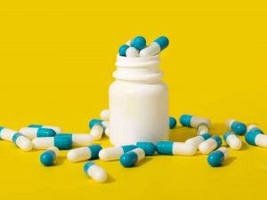 Unio e estado do PR devem fornecer medicamento para tratamento de idosa com leucemia
